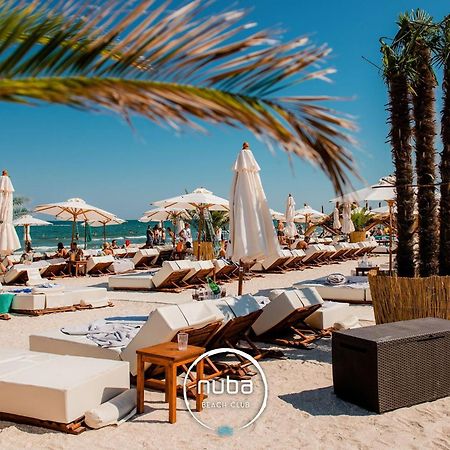 Ella Summerland Mamaia Buitenkant foto