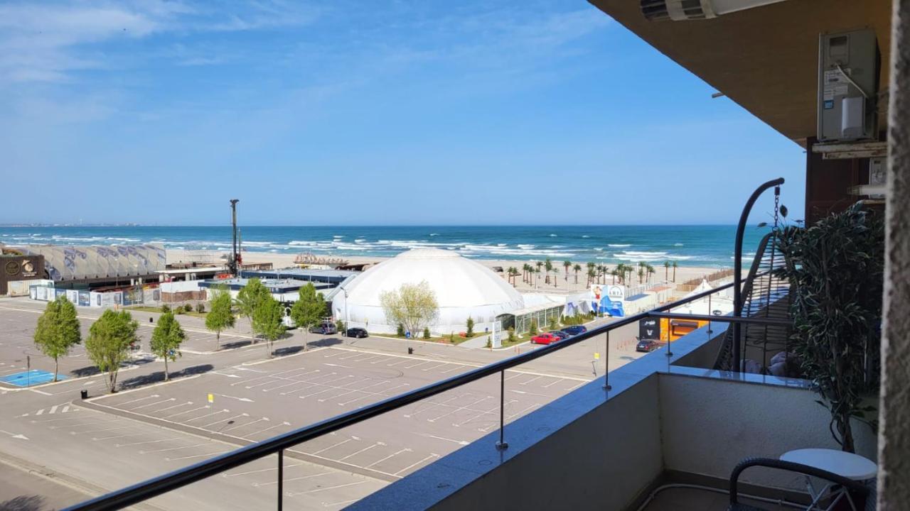 Ella Summerland Mamaia Buitenkant foto