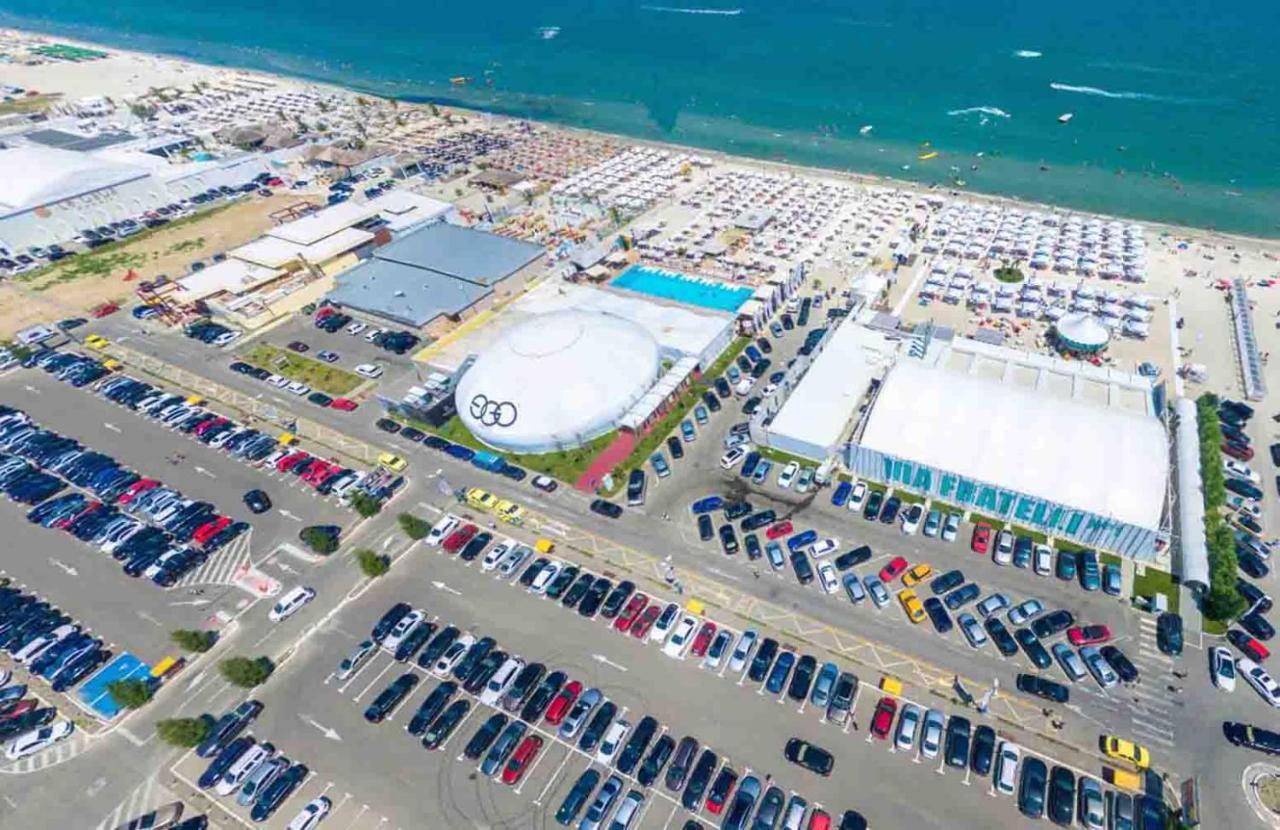 Ella Summerland Mamaia Buitenkant foto