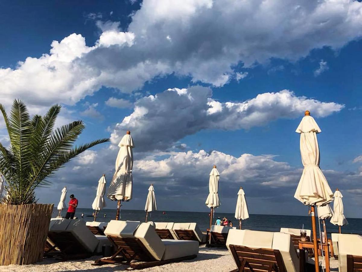 Ella Summerland Mamaia Buitenkant foto